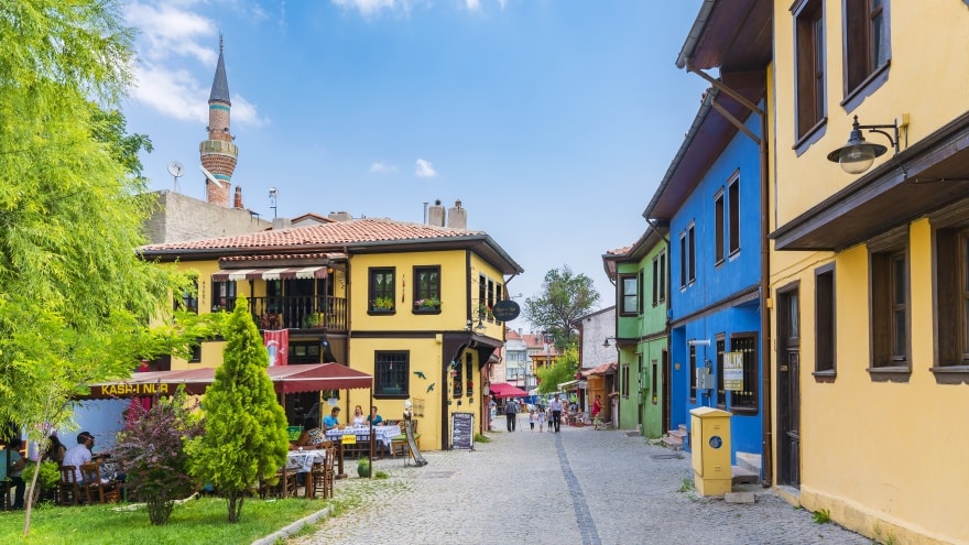 Eskişehir Odunpazarı Tatilcileri İçin Kazdağlarının Huzurunda İnziva Tatili: Bayramiç Evciler Köyü’ndeki Saklı Cennet