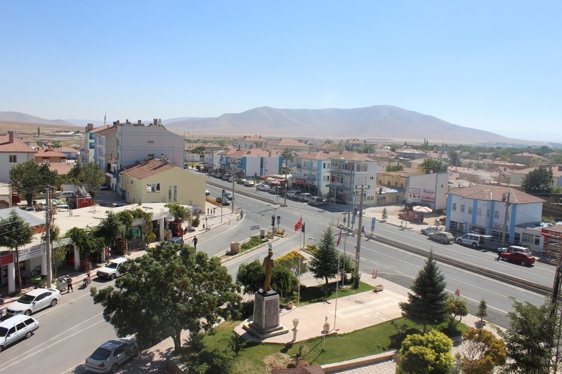 Karaman Ayrancı Tatilcileri İçin Kazdağları’nda Huzurun Adı: Evciler Köyü İnziva Oteli