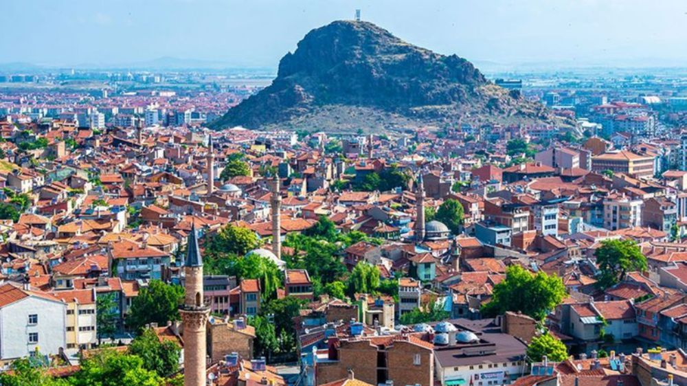 Kazdağlarının Kalbinde Huzur: İnziva Otel’de Bolvadin’den Gelen Tatilcilere Özel Konaklama