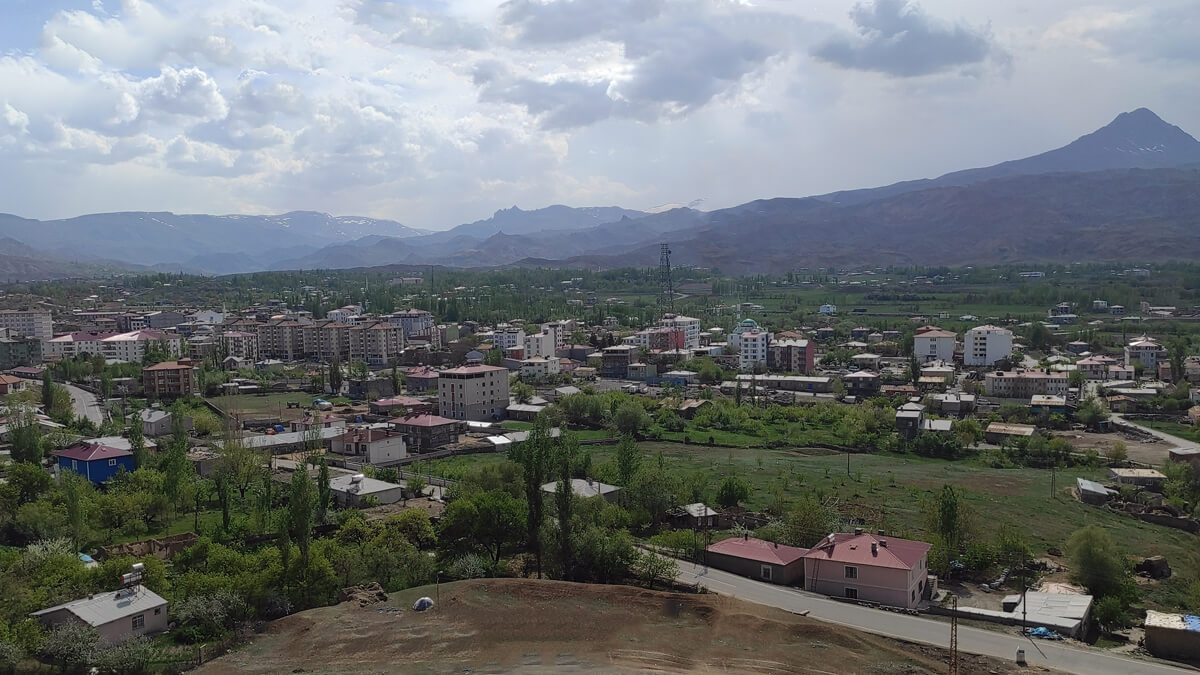 Iğdır Tuzluca’dan Çanakkale Bayramiç Evciler Köyü Kazdağları’ndaki İnziva Otel’e Tatil Yolculuğu