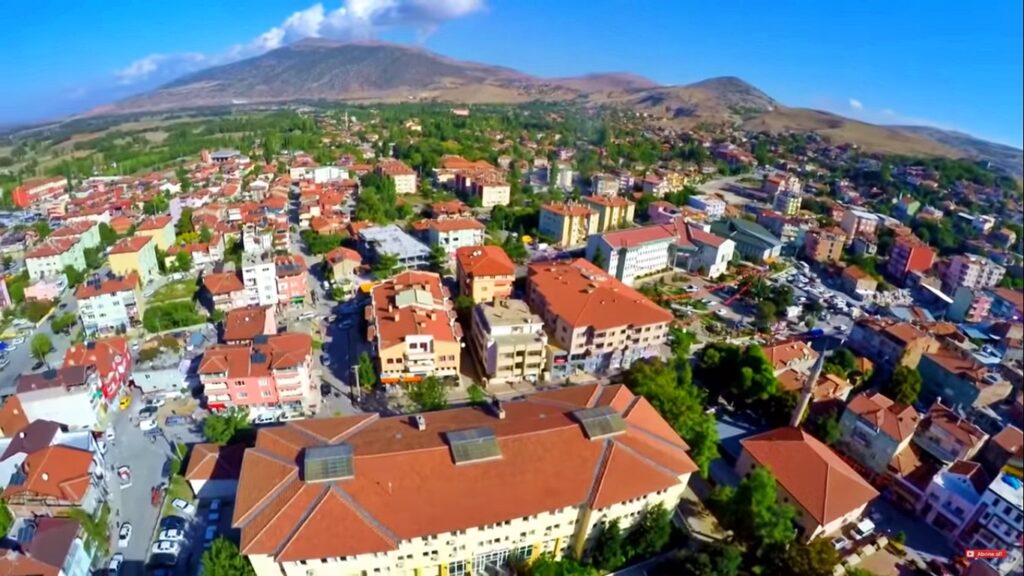 Kazdağları’nın Eşsiz Doğasında İnziva Otel: Afyomkarahisar Dinar’dan Tatilciler İçin Huzurlu Bir Kaçış