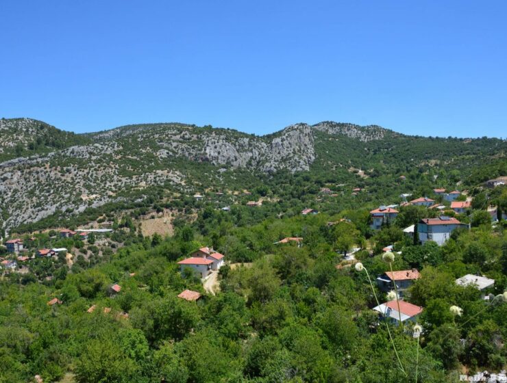 Isparta Sütçüler Tatilcileri İçin Kazdağları’nda Huzur Dolu Bir Tatil: Bayramiç Evciler Köyü İnziva Oteli